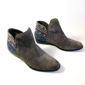 Sbicca Circa Southwestern Ankle Booties